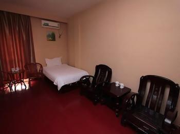 Jinzuan 100 Holiday Hotel Qufu Εξωτερικό φωτογραφία